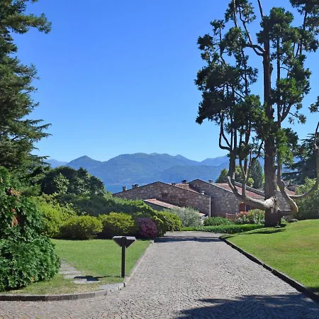 Alpina By Interhome Holiday home Porto Valtravaglia