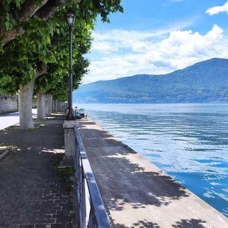 Alpina By Interhome Vakantiehuis Porto Valtravaglia